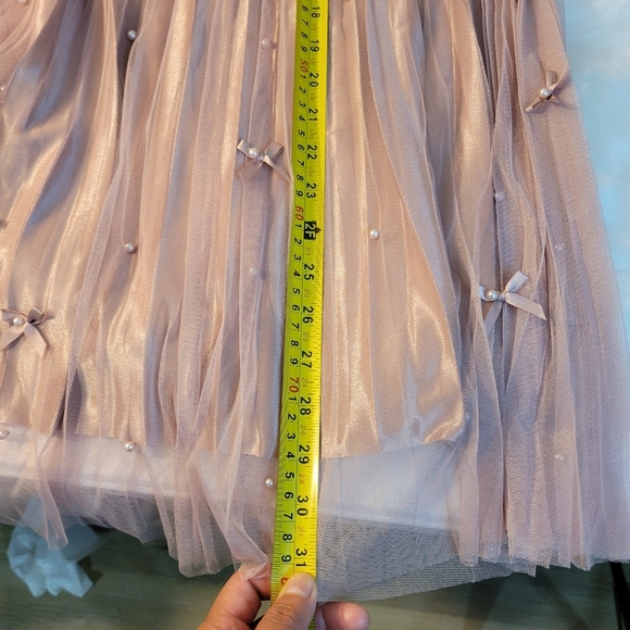 Elegant Pink Pleated Skirt - Picture 8 of 8